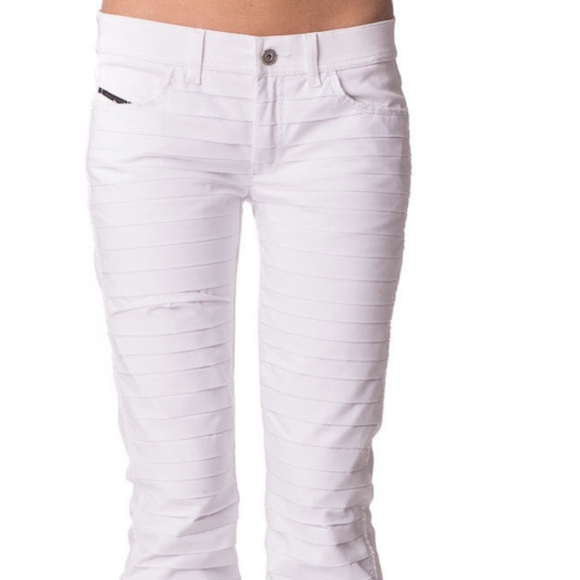 NWT DIESEL BLACK GOLD sz 26 White Pleat Front Jean - Picture 3 of 8